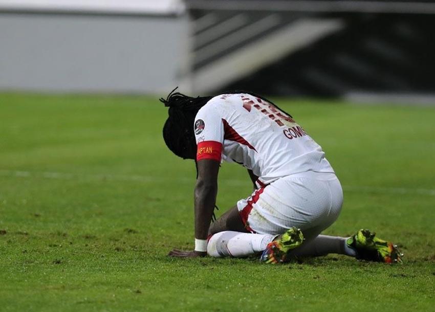 17 yaşındaki yeteneğe formayı kaptırdı Florya'daki eşyalarını topladı! Galatasaray'da ayrılık
