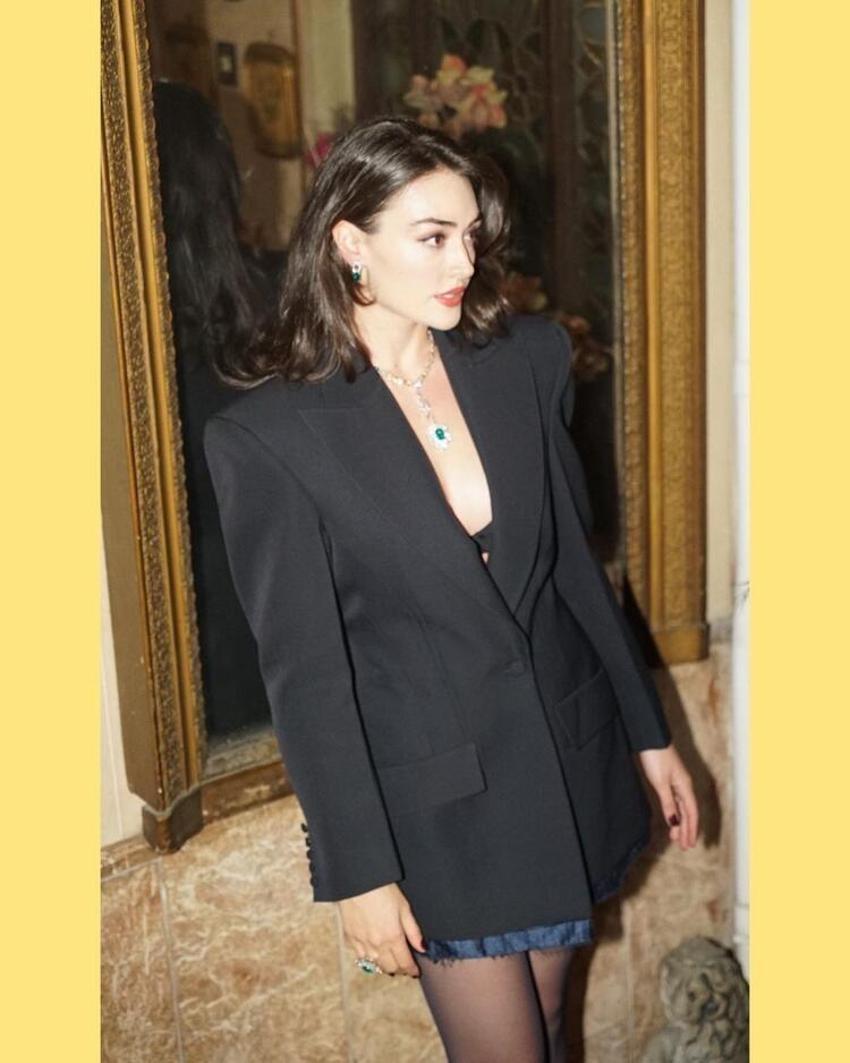 Esra Bilgiç'in sosyal medya cevabı olay oldu!