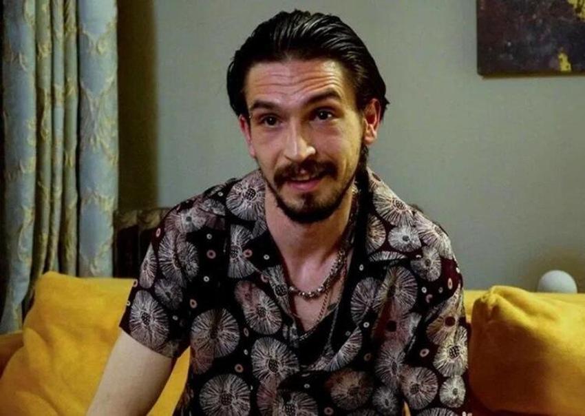 Cinsiyet değiştiren Ahmet Melih Yılmaz'dan yatak pozu geldi!