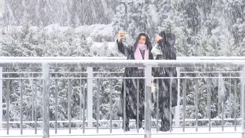 Şiddetli kar yağışı başlıyor! Meteoroloji son dakika duyurdu, İstanbul dahil çok sayıda ili vuracak