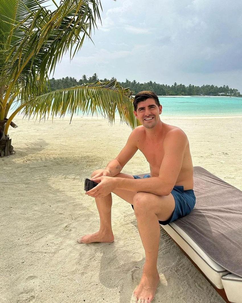 Belçika'nın yıldızı Thibaut Courtois ile sevgilisi Mishel Gerzig tatilde!