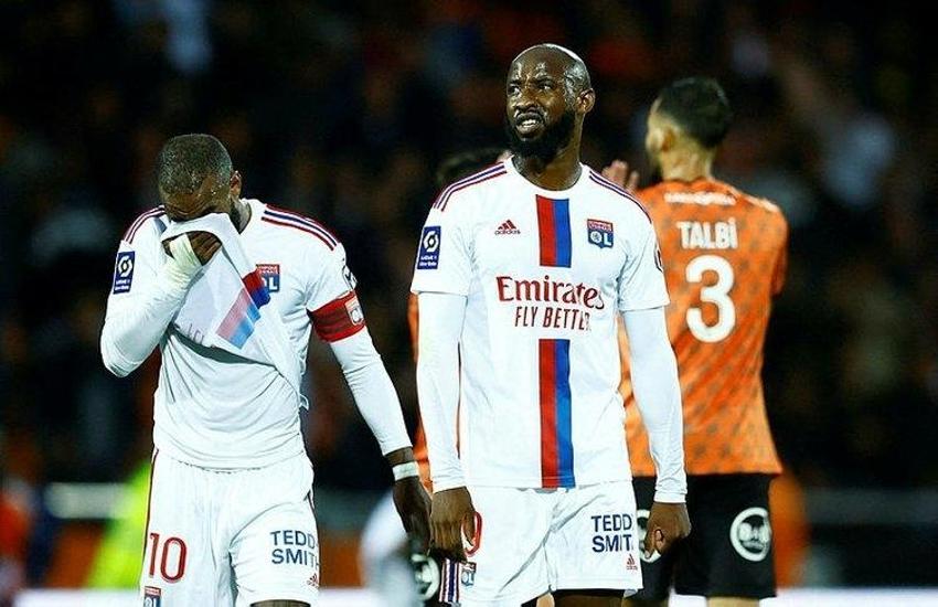 Her şey için teşekkürler Gomis! Galatasaray transferde 2023'ün ilk sürprizini yaptı
