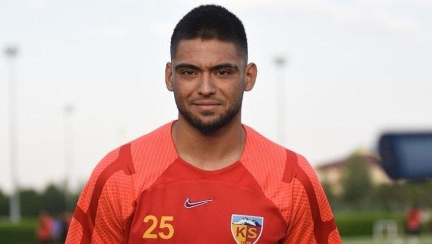 Ceza sahası dışından gol yemeye son! Galatasaray Ali Koç'un imza attıramadığı yıldızı transfer ediyor