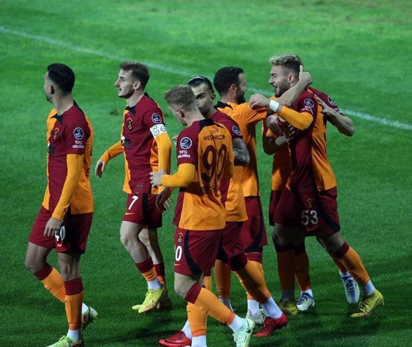 Okan Buruk'tan iki yıldıza şok! Galatasaray yeni 6 numarasını Comolli'nin elinden kaptı