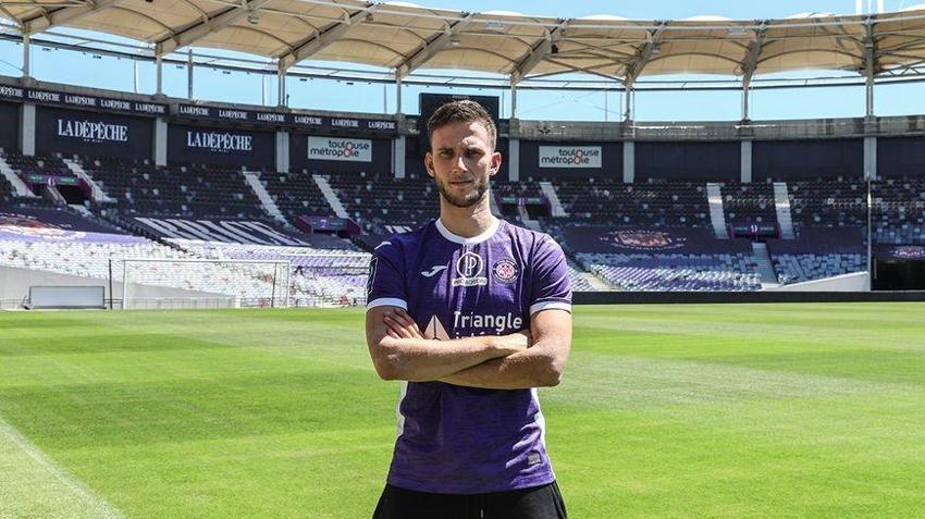 Okan Buruk'tan iki yıldıza şok! Galatasaray yeni 6 numarasını Comolli'nin elinden kaptı