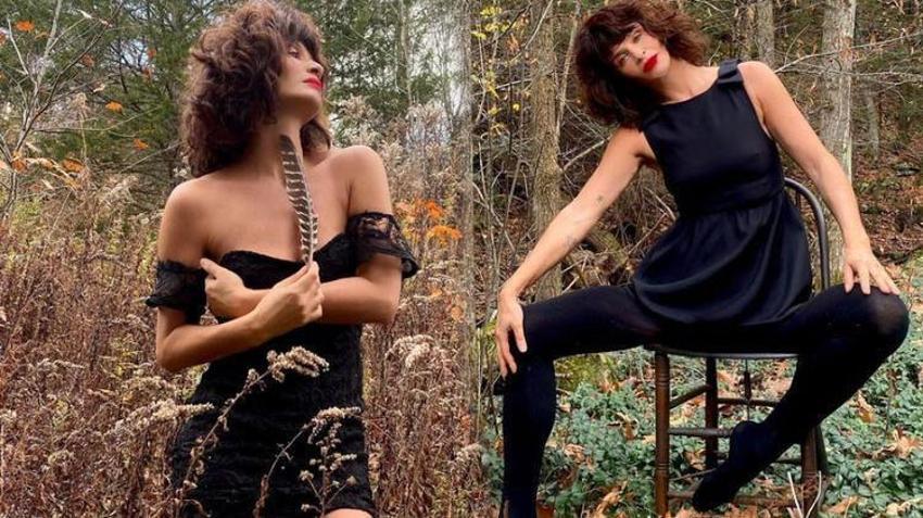 Helena Christensen evinin bahçesinden cesur bir poz paylaştı!
