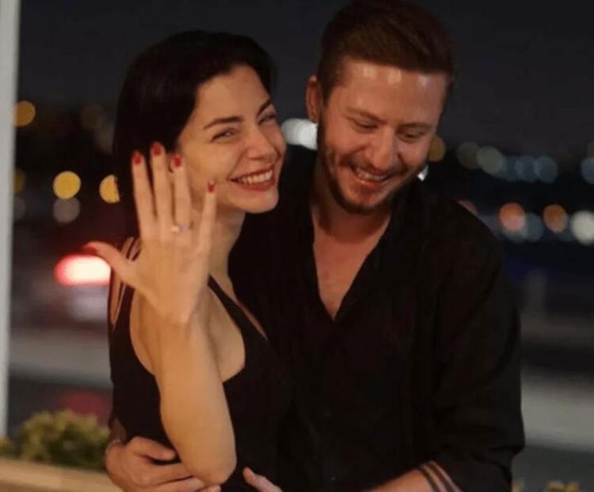 Bir aylık evlilikten sonra boşanan Merve Boluğur ile Mert Aydın sarmaş dolaş görüntülendi