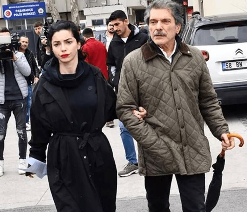 Bir aylık evlilikten sonra boşanan Merve Boluğur ile Mert Aydın sarmaş dolaş görüntülendi