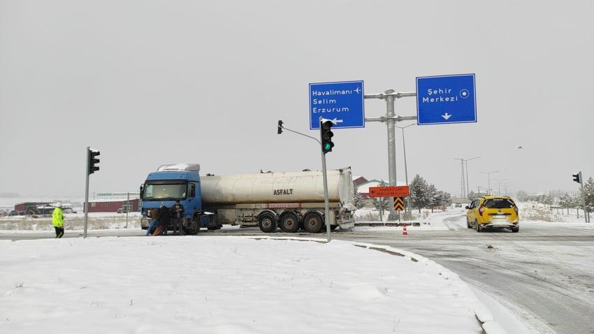 Kar yağışı bugün başlıyor, Marmara'dan giriş yaptı! İstanbul'a kar ne zaman yağacak?
