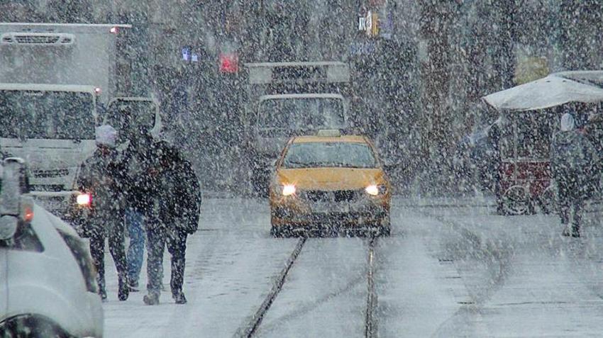 İstanbul'da kar sürprizi! Sıcaklık aniden düştü, Meteoroloji son dakika il il duyurdu