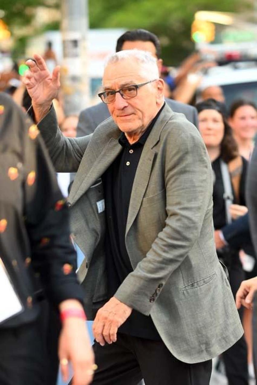 Robert De Niro'nun evine hırsız girdi! Noel ağacı soyuldu