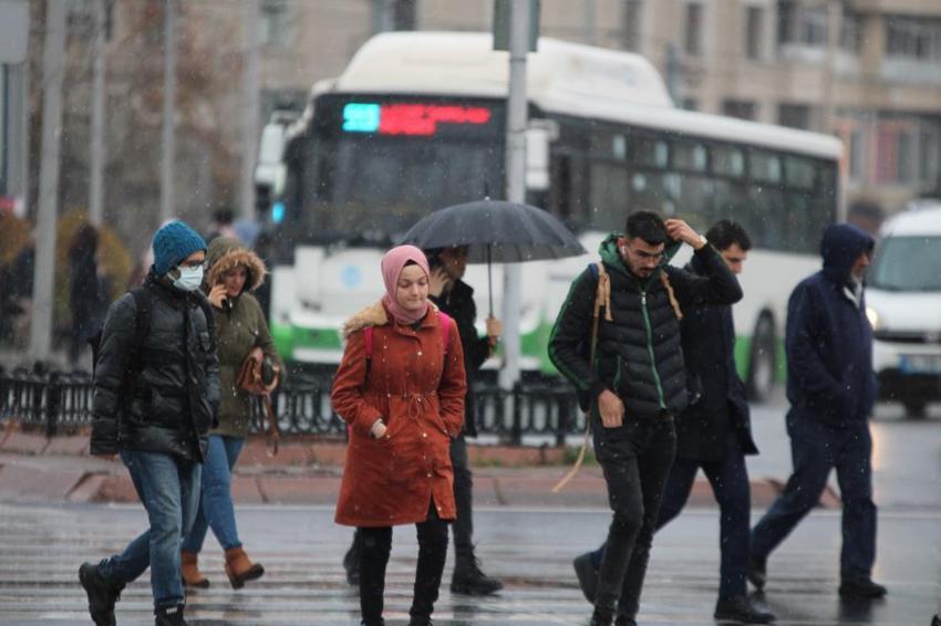 Kar yağışı için tarih verildi! Sıcaklıklar aniden düşecek, lapa lapa yağacak