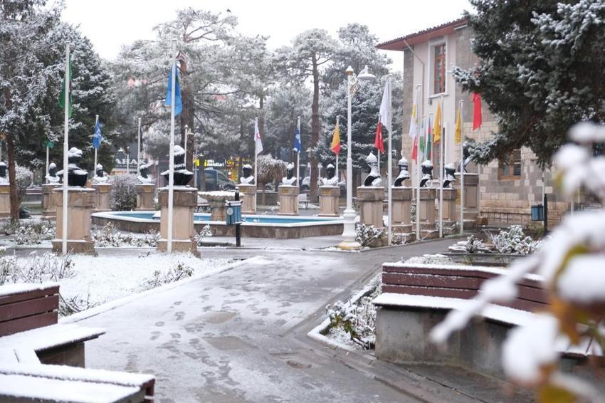 Kar yağışı için tarih verildi! Sıcaklıklar aniden düşecek, lapa lapa yağacak