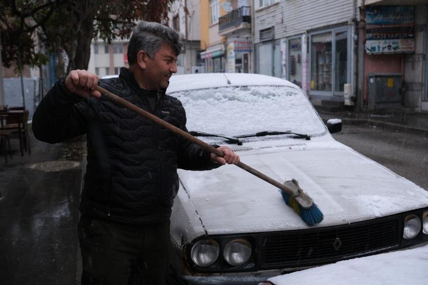 Kar yağışı için tarih verildi! Sıcaklıklar aniden düşecek, lapa lapa yağacak