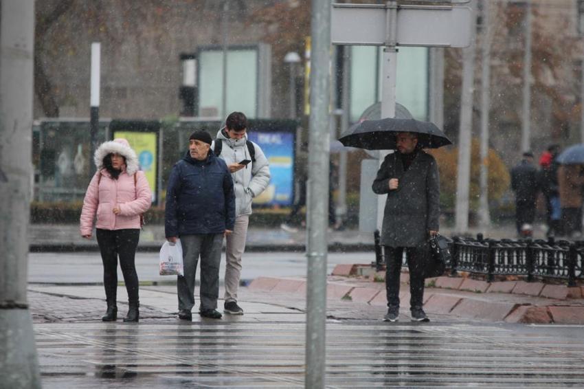 Kar yağışı için tarih verildi! Sıcaklıklar aniden düşecek, lapa lapa yağacak