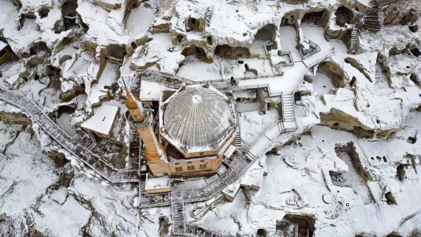 Kar yağışı için tarih verildi! Sıcaklıklar aniden düşecek, lapa lapa yağacak