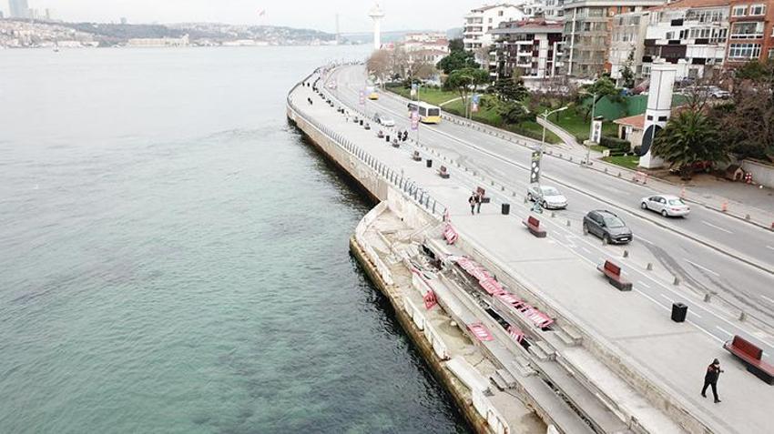 Üsküdar Sahili'nde korkutan görüntü! Yürürken fark ettiler: Oturup çay içiyorduk