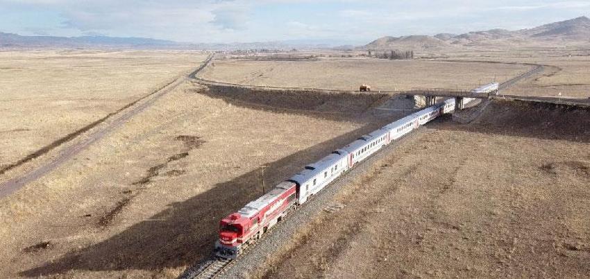 Doğu Ekspresi fiyatları dudak uçuklatıyor! İşte Kars Turu’nun bedeli    
