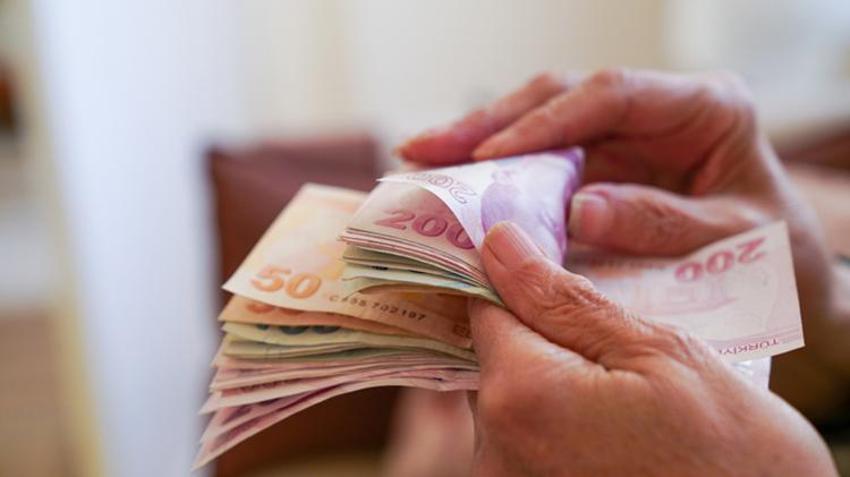 Yeni yaşlılık maaşı ne kadar oldu? 65 yaş maaşı 2023’te ne kadar ödenecek? Yaşlı aylığı ödeme tutarı 2023!