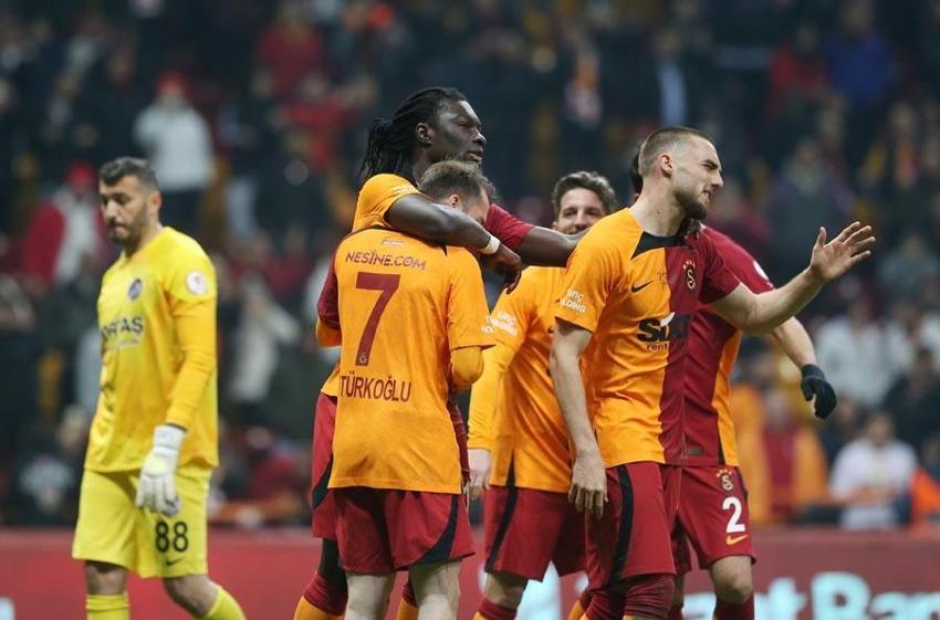 Okan Buruk'tan Berkan Kutlu, Dubouis ve Barış Alper Yılmaz'a büyük şok! 'Hak ettiniz bunu'