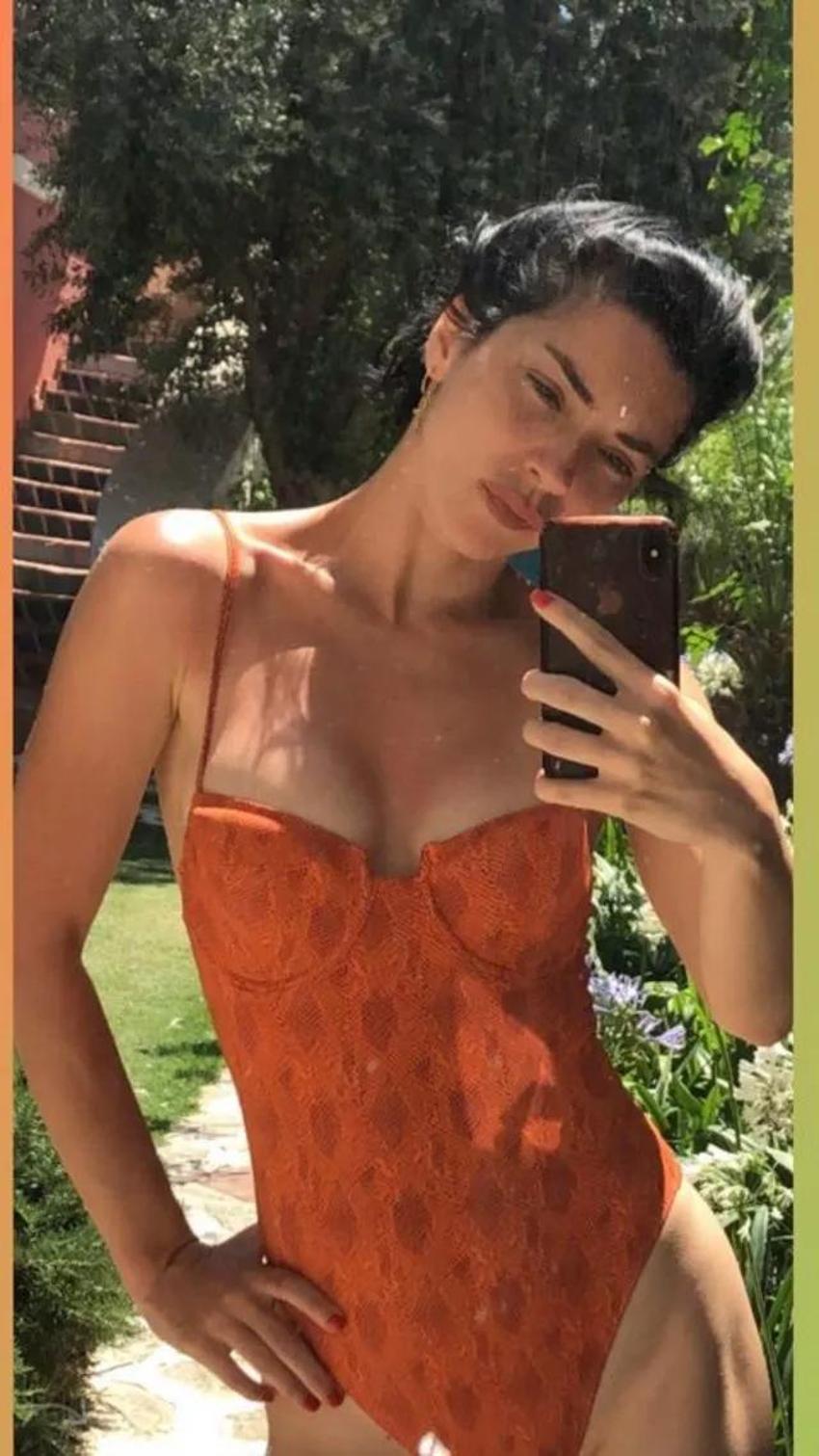 Merve Boluğur yine çok konuşuldu! Mayolu pozlarıyla sosyal medyayı salladı
