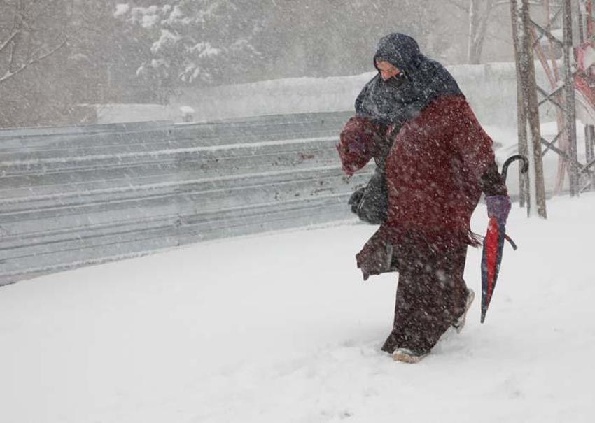 Yoğun kar yağışı başlıyor! Meteoroloji son dakika il il duyurdu, sıcaklık 4 dereceye düşecek