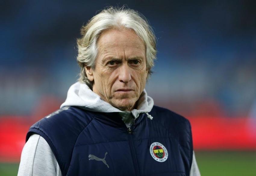 Song vitrine çıkardı Fenerbahçe şampiyonluk için gemileri yaktı! 'Valencia gitsin o gelsin'