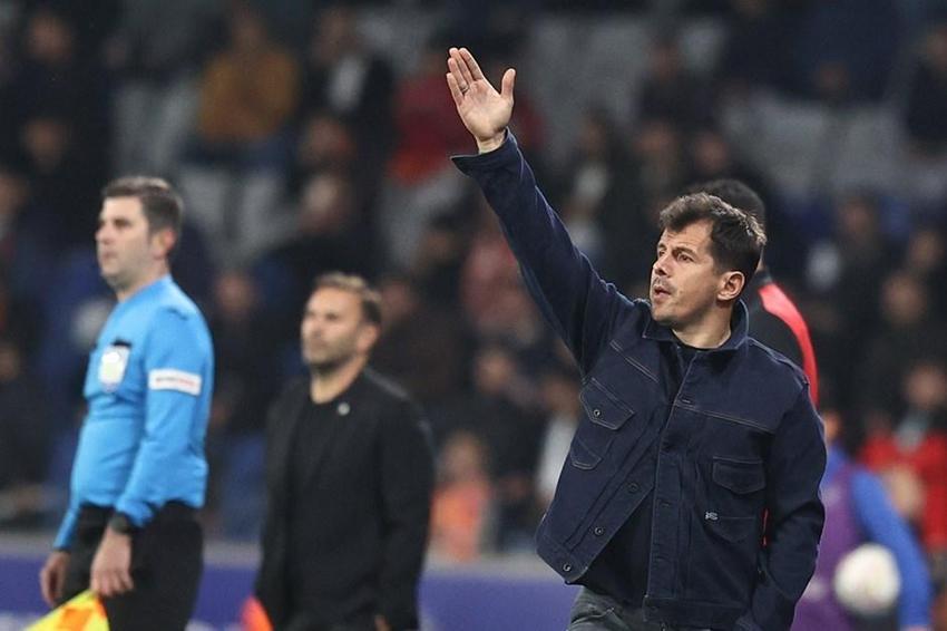 Okan Buruk Aziz Yıldırım'ın prensini istedi taraftarlar isyan etti: Onun ne işi var Galatasaray'da