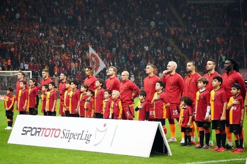 Giovani dos Santos'tan sonra bir Meksikalı daha! Beklendiği gibi çıkarsa Galatasaray'ı 10 yıl götürür