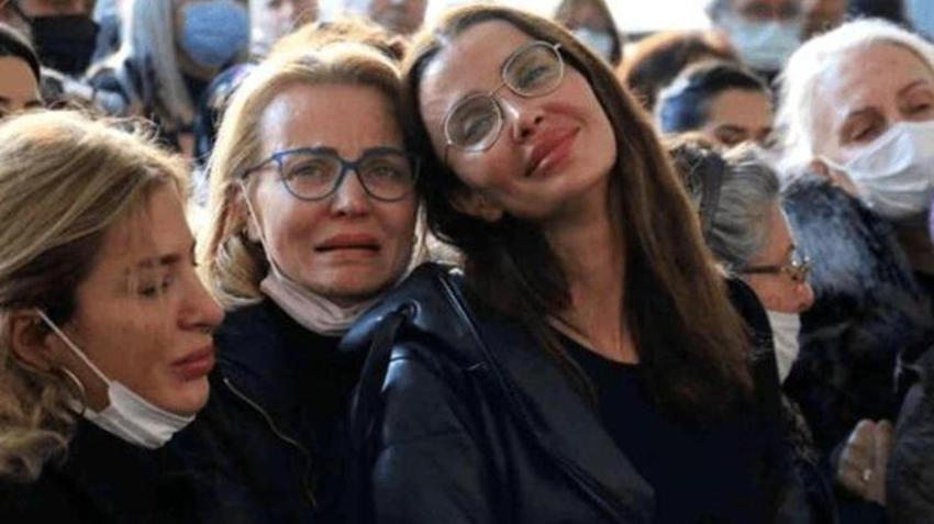 Özge Ulusoy'un babasının ölümüne sebep olan sürücü hakkında dava açıldı