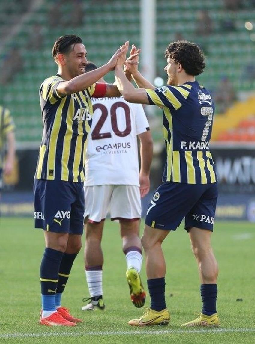 Fenerbahçe'de yaprak dökümü başladı! 2 yıldız için dünya devleri devrede