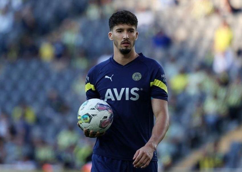 Fenerbahçe'de yaprak dökümü başladı! 2 yıldız için dünya devleri devrede