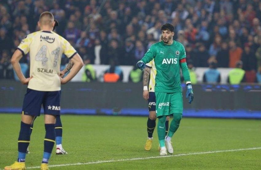 Fenerbahçe'de yaprak dökümü başladı! 2 yıldız için dünya devleri devrede