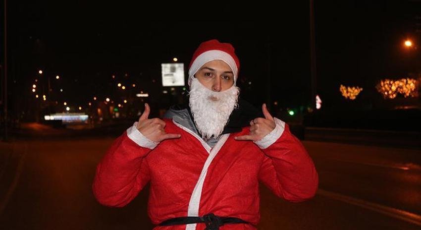 'Noel Baba' eğlence mekanından kovuldu! 'Bu yıl hediye dağıtamadım'