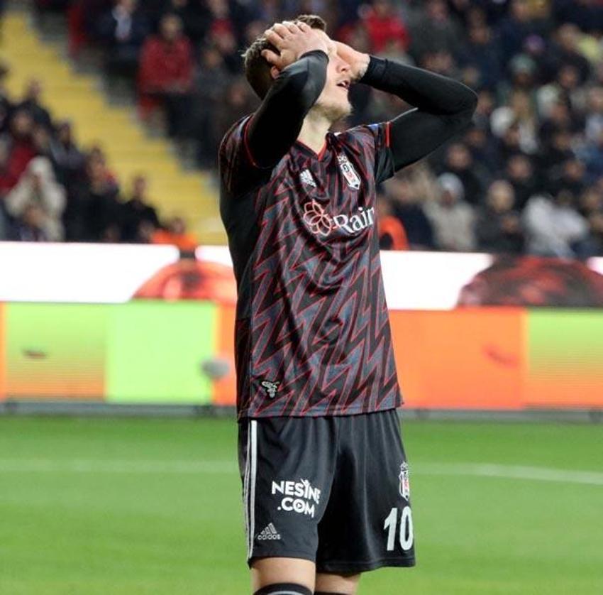 Okan Buruk'tan taraftarları çıldırtacak transfer! 'Bu adam Gomis'in iki gömlek altı'