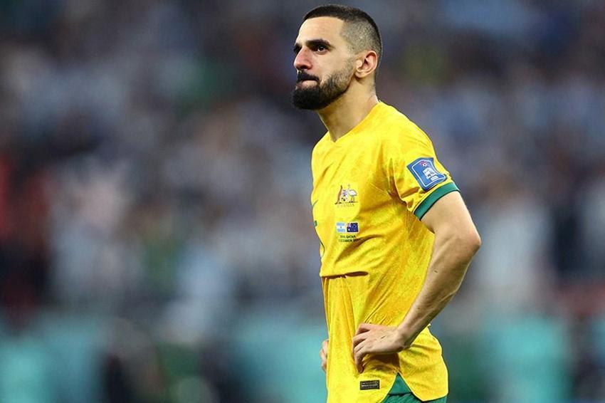 10 yıl önce Ertuğrul Sağlam getirmişti! Okan Buruk'un yeni sol beki hiç iç açmadı