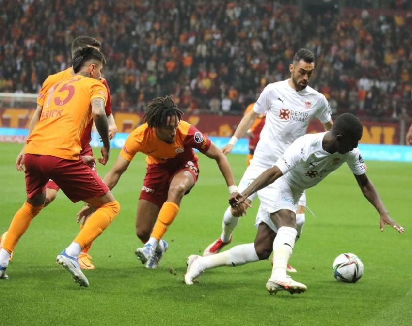 Galatasaray transfer tahtasını açtı! Forvet hattı bambaşka olacak, işte adaylar