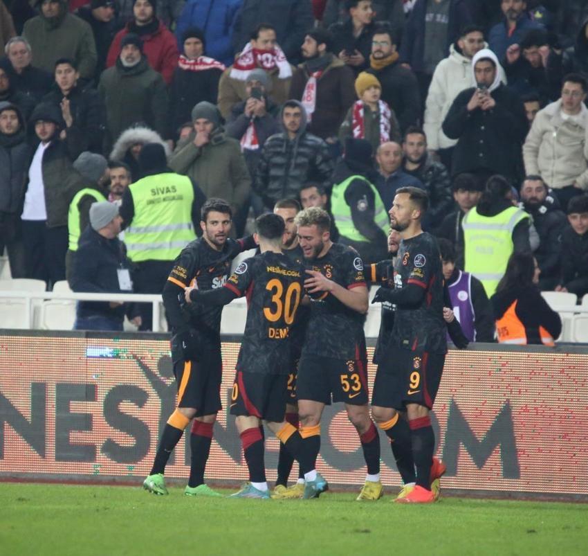 Galatasaray transfer tahtasını açtı! Forvet hattı bambaşka olacak, işte adaylar