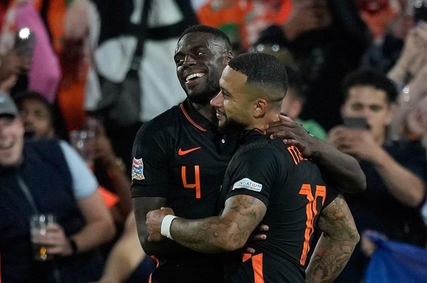 Galatasaray transfer tahtasını açtı! Forvet hattı bambaşka olacak, işte adaylar