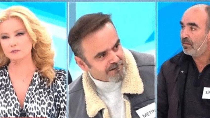 Tatlı Sert programında Müge Anlı çileden çıktı: Bacağıma bakıyorsun, sakın bakma!