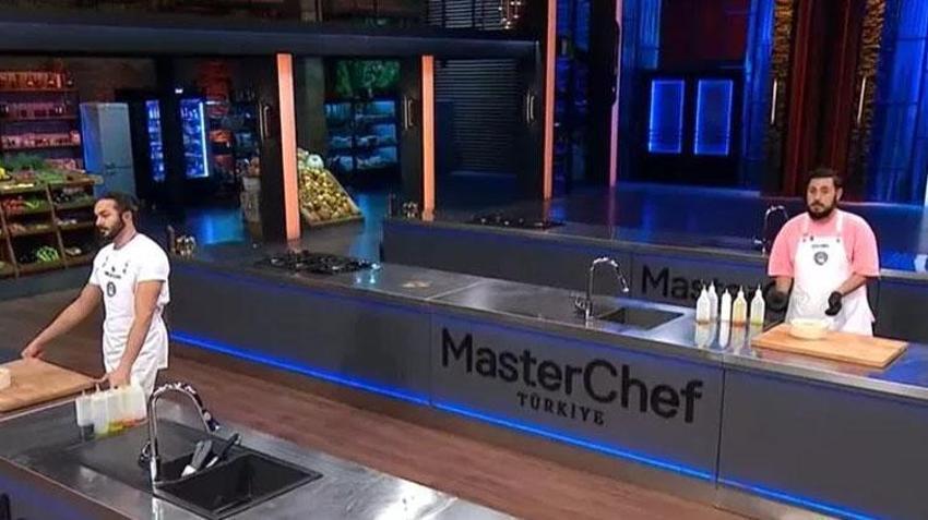 Masterchef 4. ceketi kim giydi, 4. önlük kimin? Masterchef 4. finalist kim oldu? İşte 2 Ocak ceketi kazanan son finalist ile elenen isim!