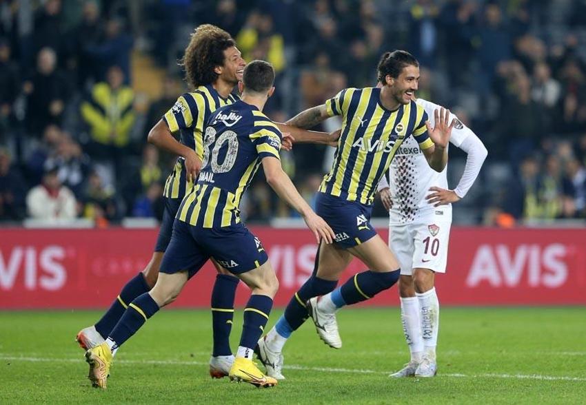 Fenerbahçe taraftarları isyanda! 'Eğer gelirse ikinci Van der Wiel olur'