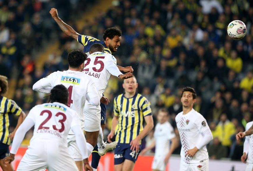 Fenerbahçe taraftarları isyanda! 'Eğer gelirse ikinci Van der Wiel olur'