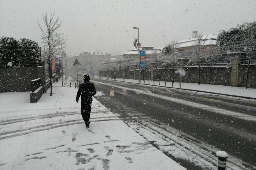 Kar yağışı uyarısı yenilendi! Bu defa net tarih verildi, kuvvetli gelecek