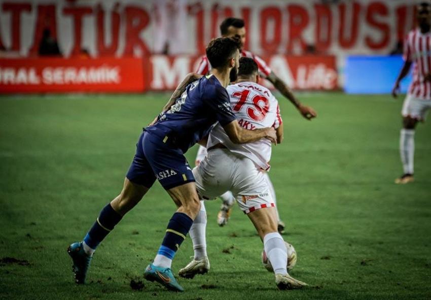 Fernando'nun attığı golden önce ofsayt var mı? 7 hakem açıkladı: Bu resmen rezalet, MHK defol git