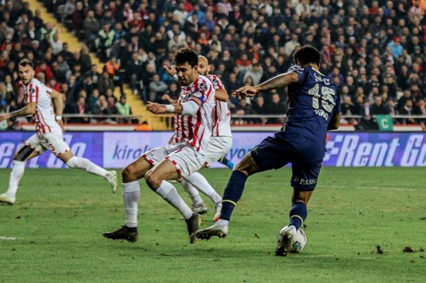 Fernando'nun attığı golden önce ofsayt var mı? 7 hakem açıkladı: Bu resmen rezalet, MHK defol git
