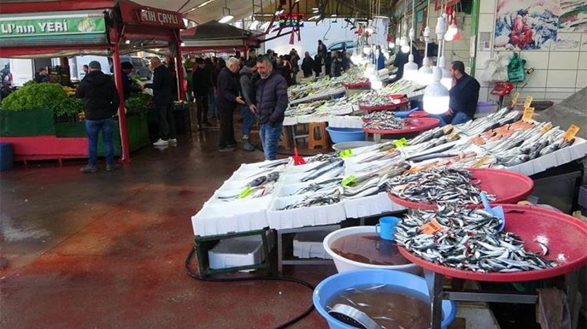 Tezgahlar çinekop ile şenlendi! Fiyatı 150 TL