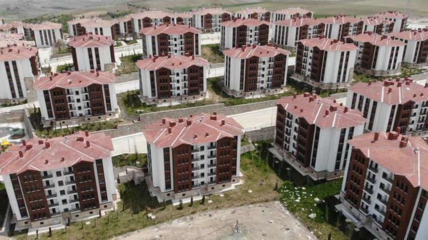 Ucuz ev kredisi ile ilgili son dakika gelişmesi! Yeni Evim Kampanyası'nda 15 soru 15 cevap, bakanlık tek tek yanıtladı