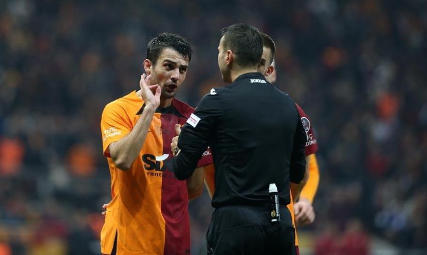 Galatasaray taraftarları isyan etti: 6 milyon euro bu adama nasıl verdiniz?