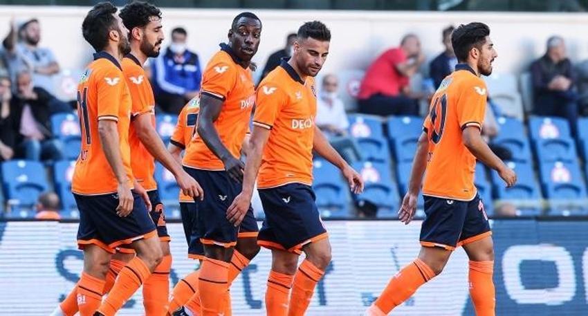 Süper Lig'de yer yerinden oynayacak! Ali Koç Montella'nın iki bombasını görünce şaşırdı kaldı